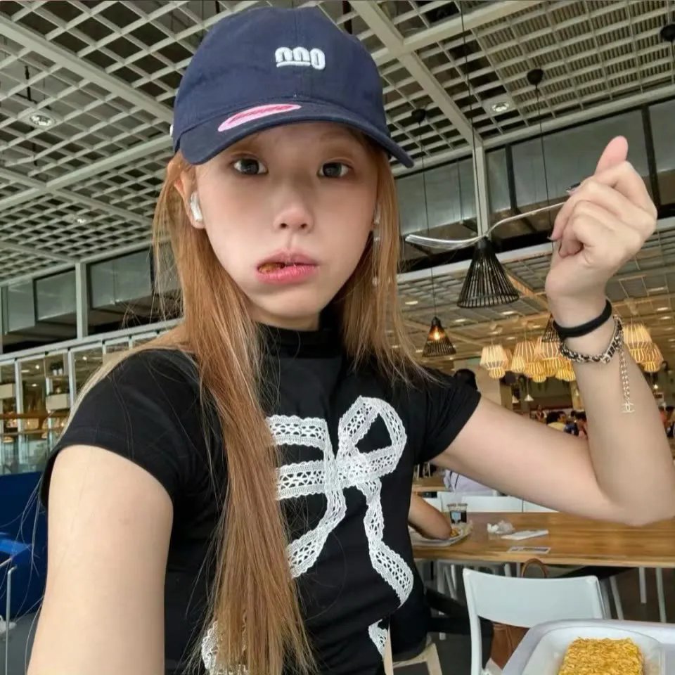 忍冬玫瑰